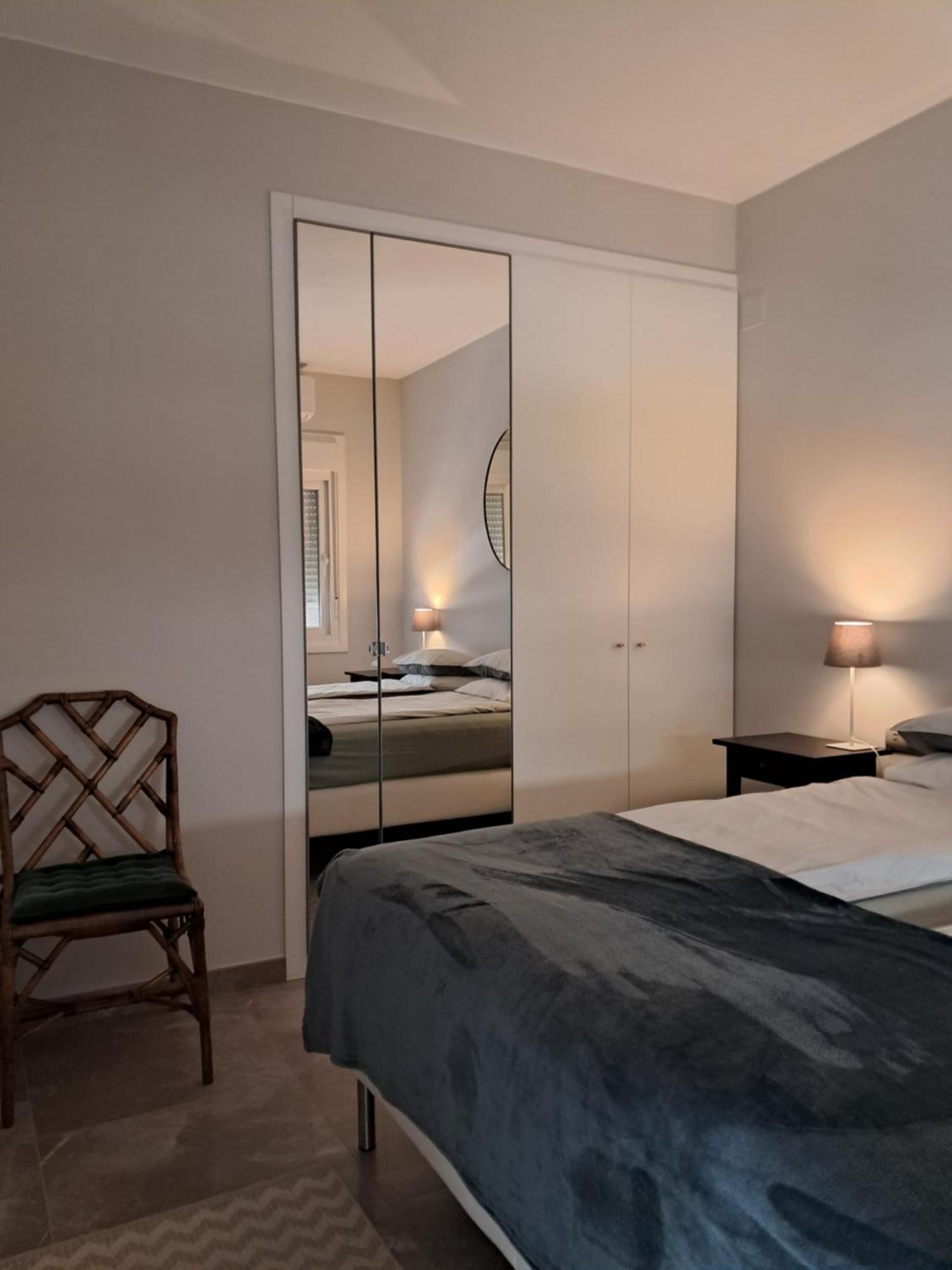 Beautiful New 2br In Golden Mile Of *